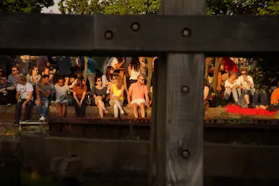 Spectateurs chalon dans la rue